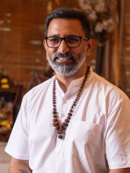 Raghu | Thai Massage Therapy Courses Certification